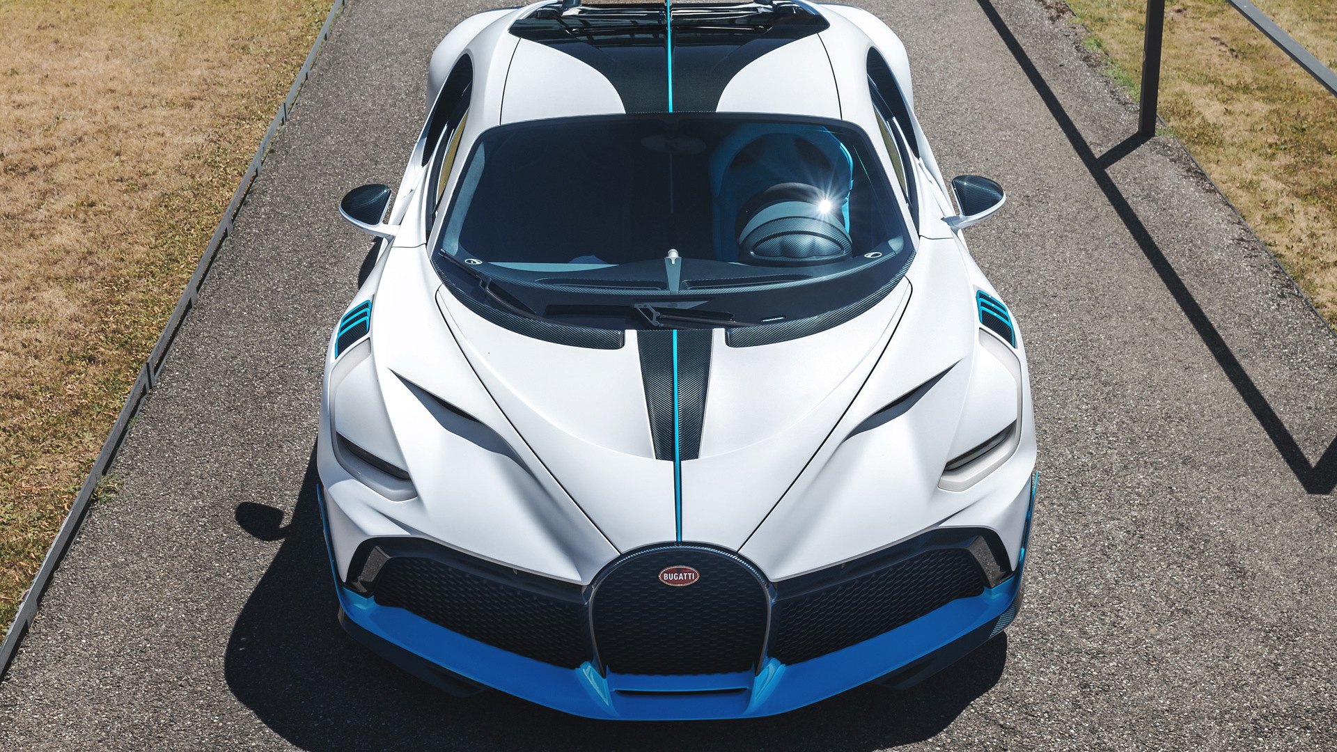 Bugatti Divo customer deliveries begin - August 2020