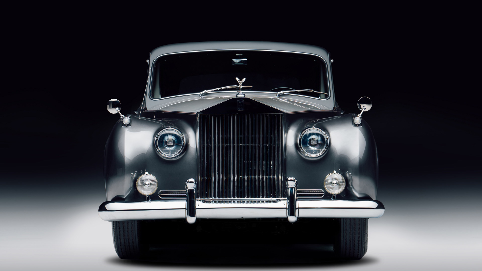 1961 Rolls-Royce Phantom EV conversion by Lunaz