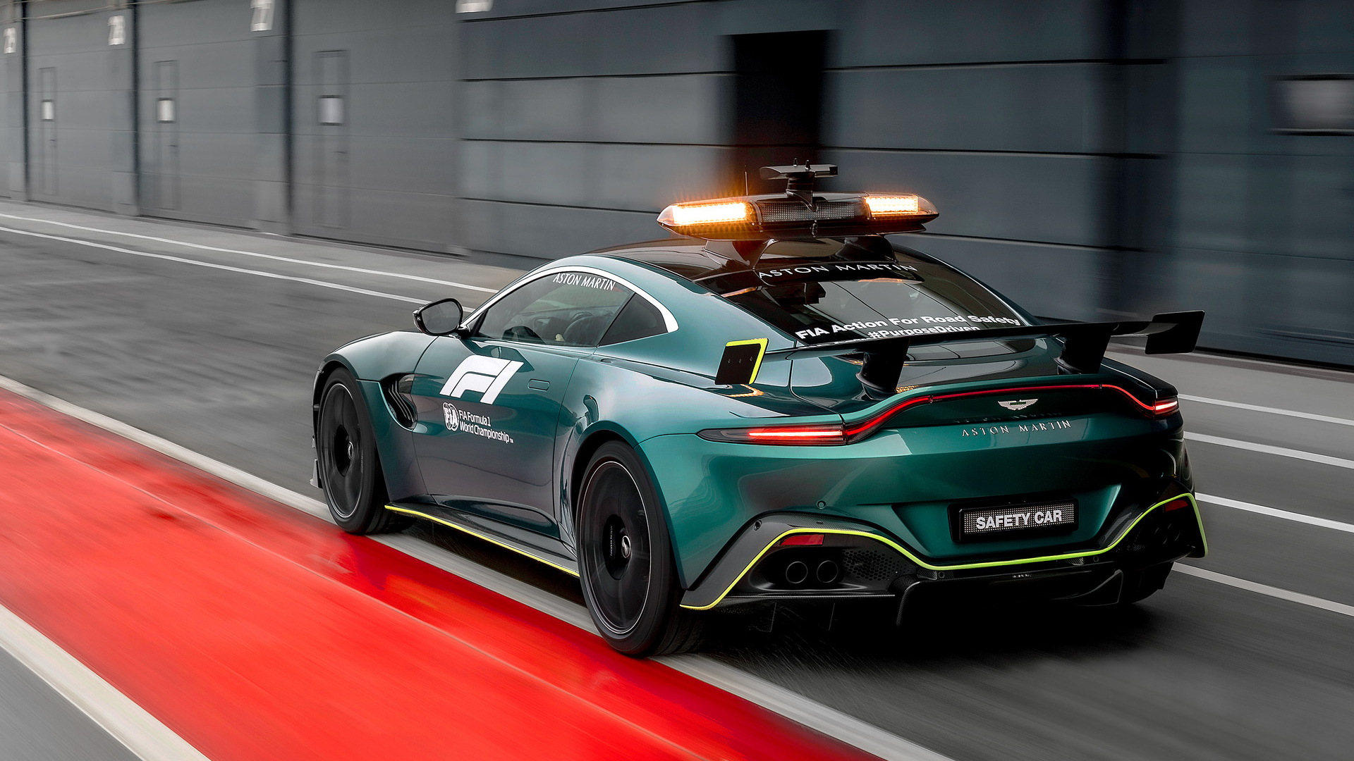2021 Aston Martin Vantage Formula One Official Safety Car