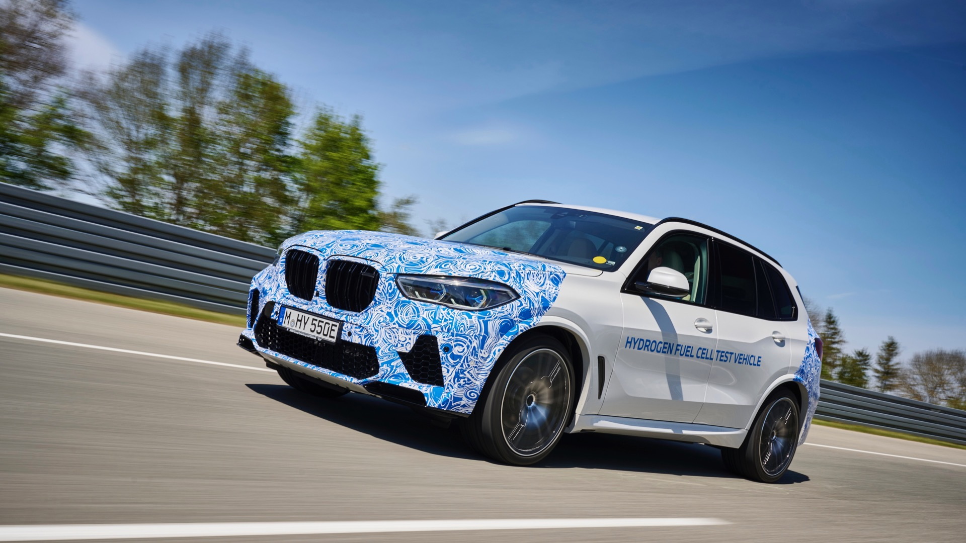 BMW i Hydrogen Next testing