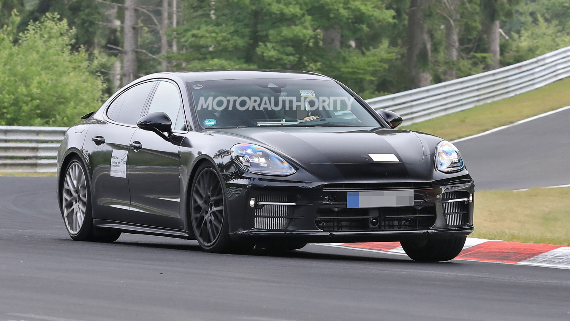 Porsche panamera 2023 new