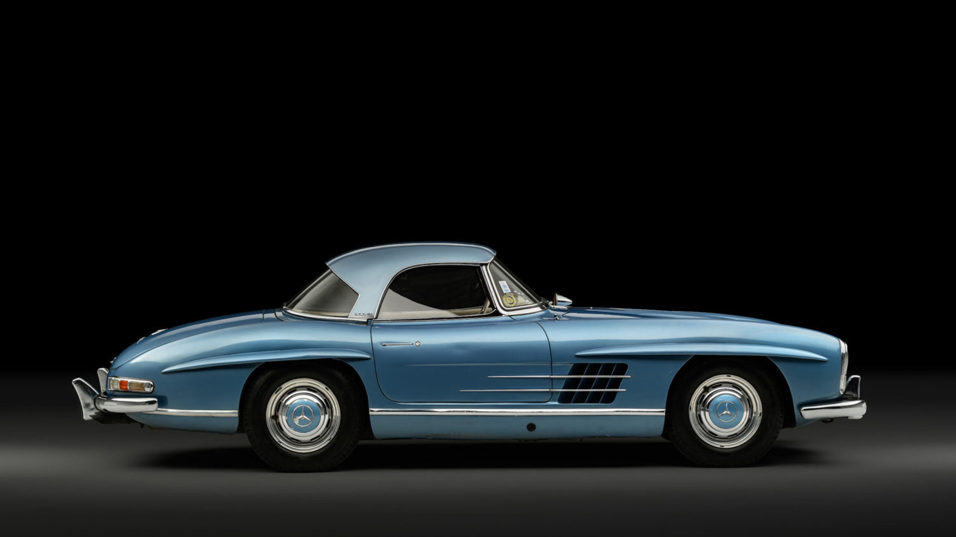 1958 Mercedes-Benz 300 SL Roadster owned by Juan Manuel Fangio - Photo credit: RM Sotheby's