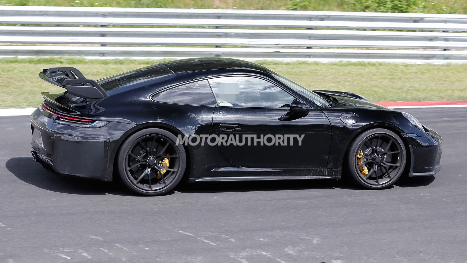 2024 Porsche 911 GT3 facelift spy shots - Photo credit: S. Baldauf/SB-Medien