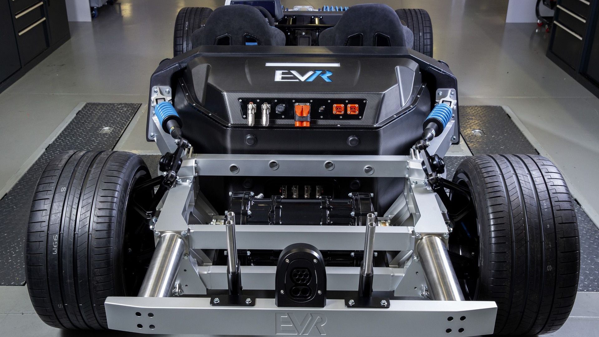 Williams Advanced Engineering EVR modular electric vehicle platform