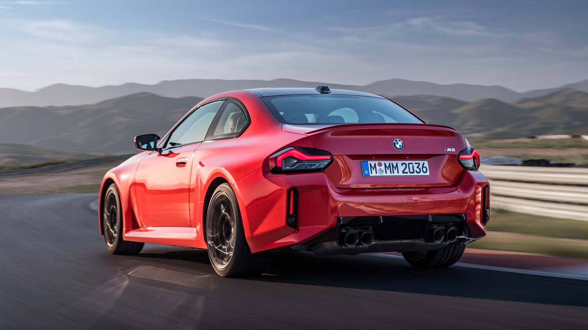 2023 BMW M2