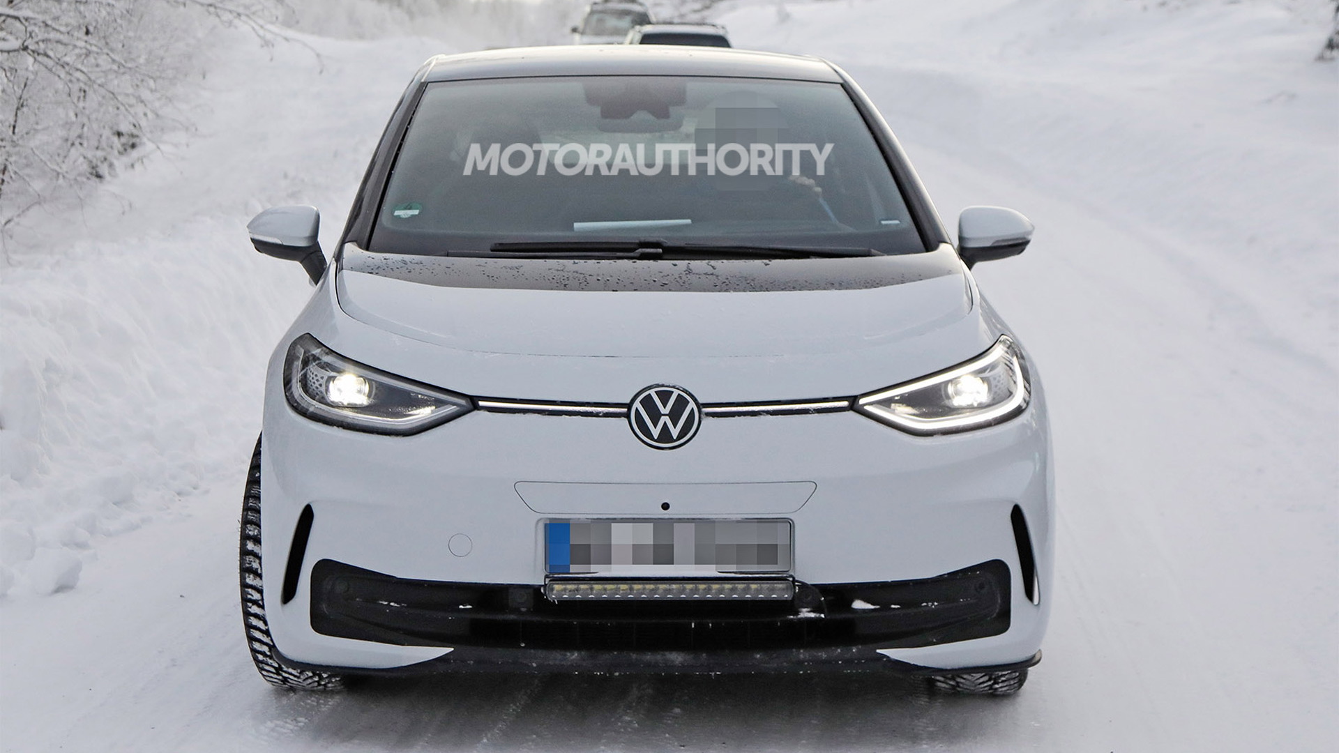 2023 Volkswagen ID.3 facelift spy shots - Photo credit: Baldauf