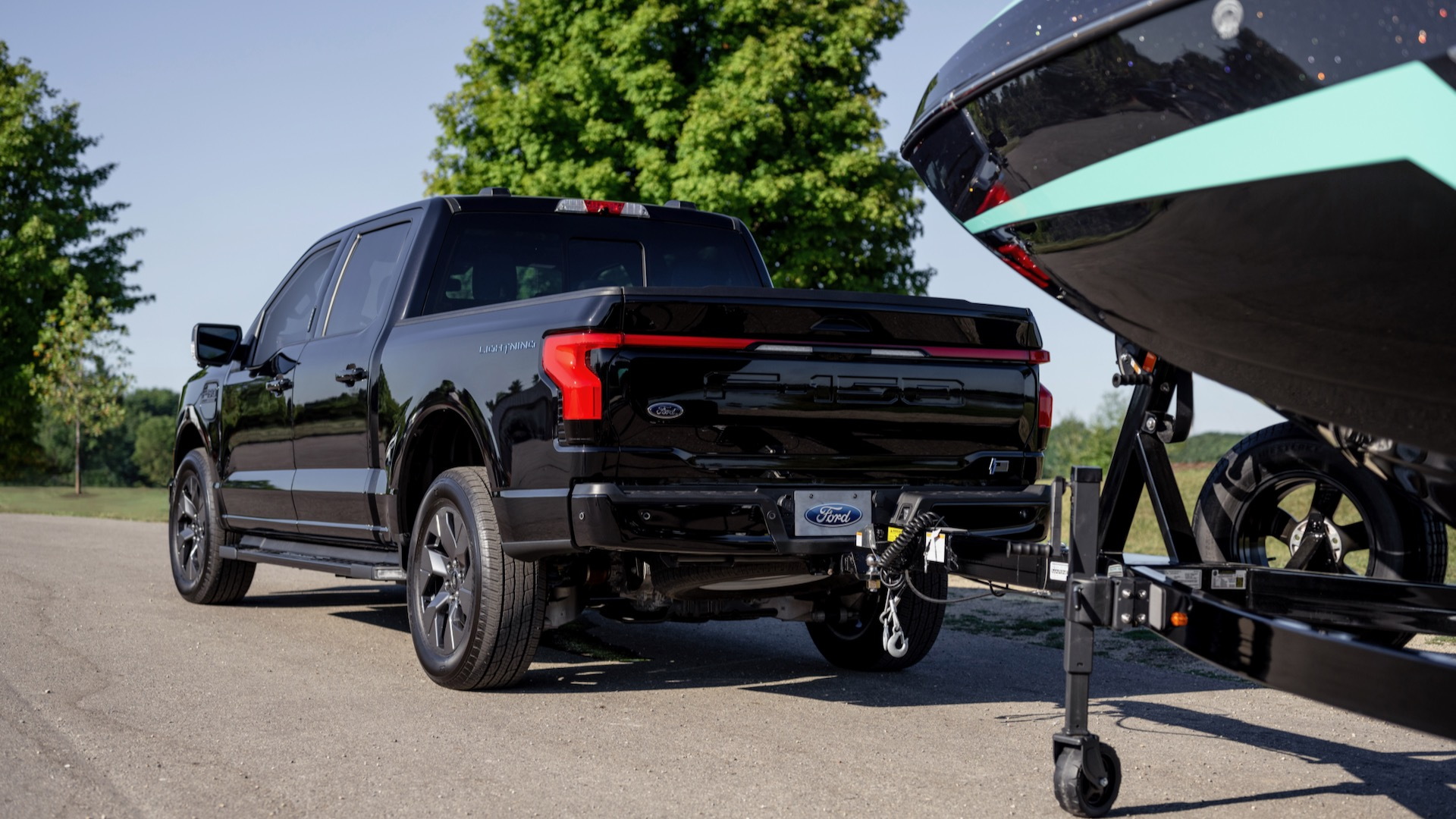 Ford Pro Trailer Hitch Assist