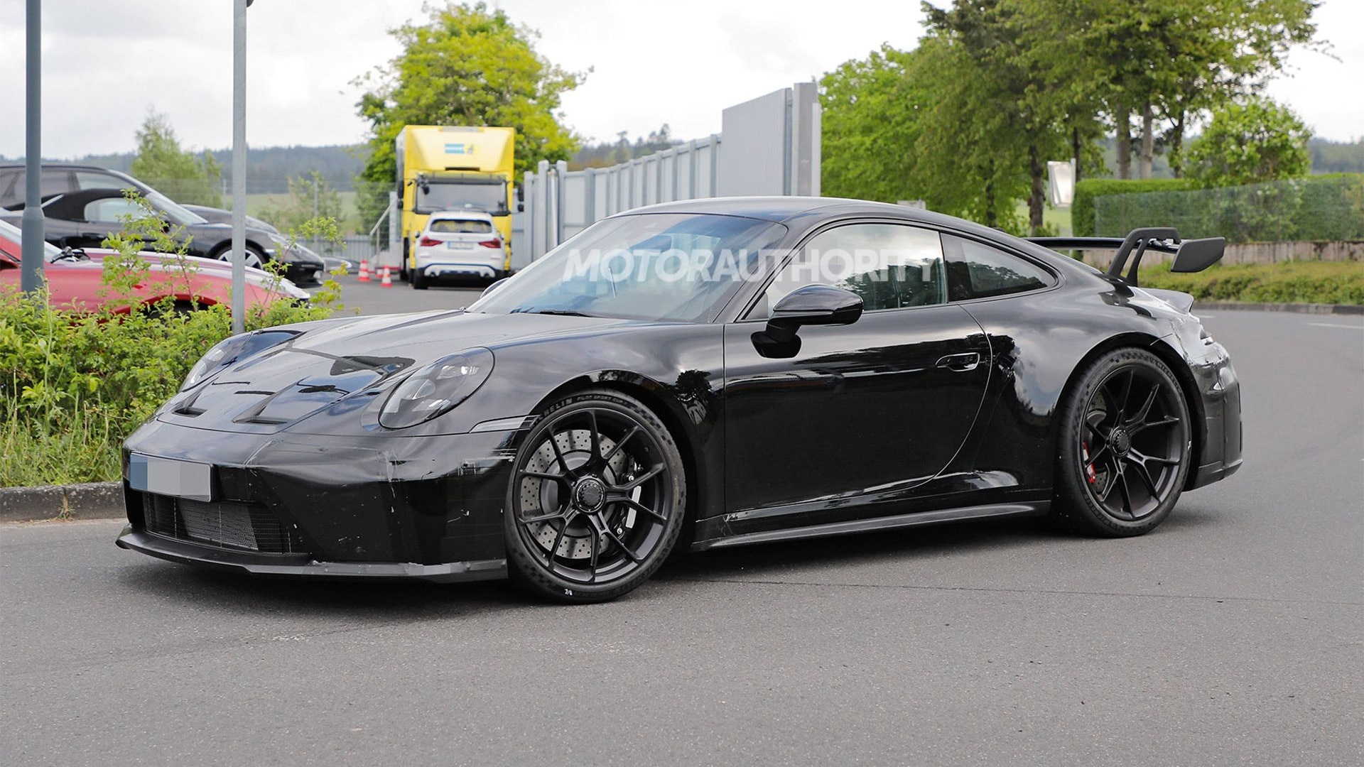 2024 Porsche 911 GT3 facelift spy shots - Photo credit: Baldauf