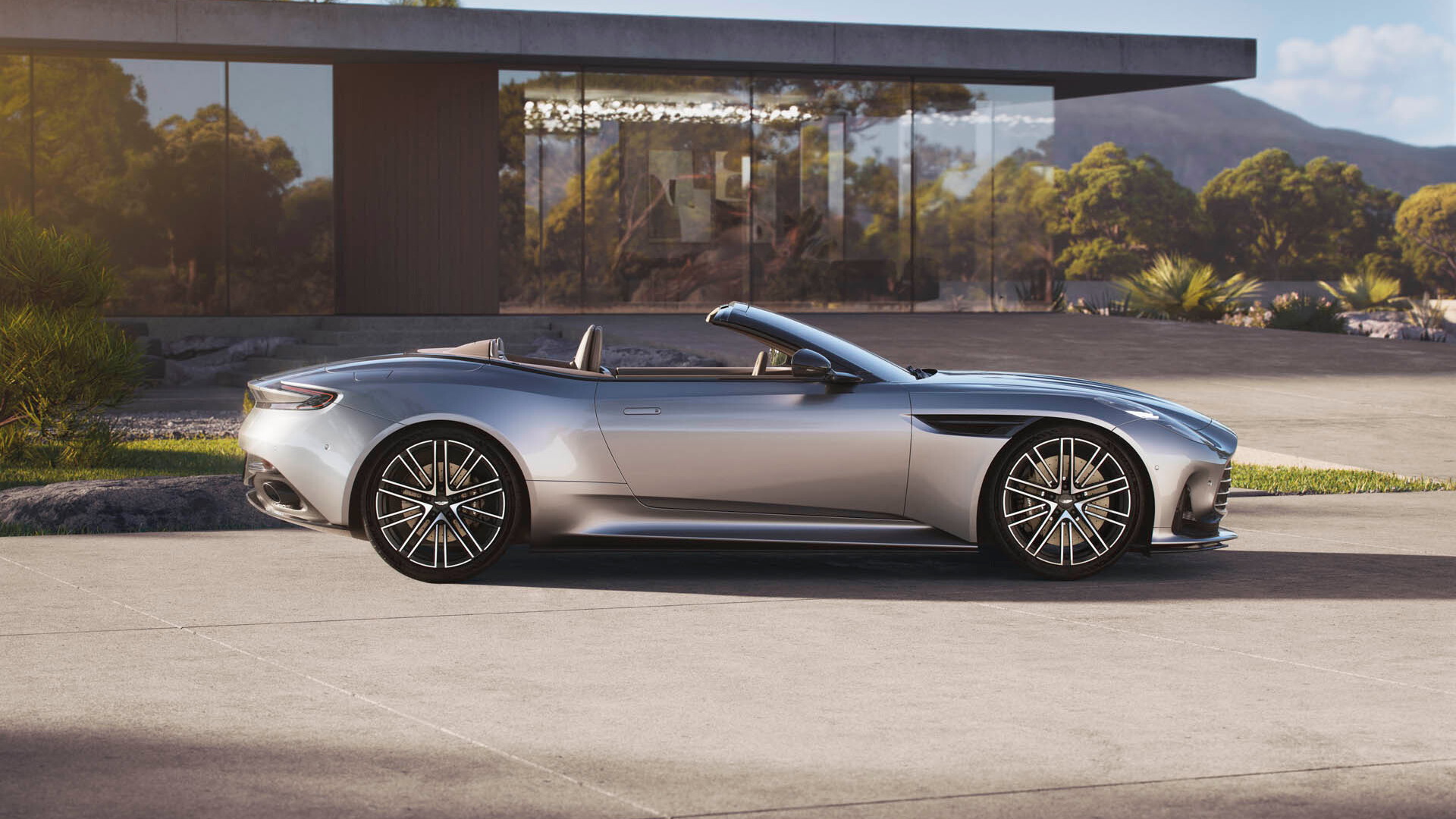 2024 Aston Martin DB12 spawns Volante convertible