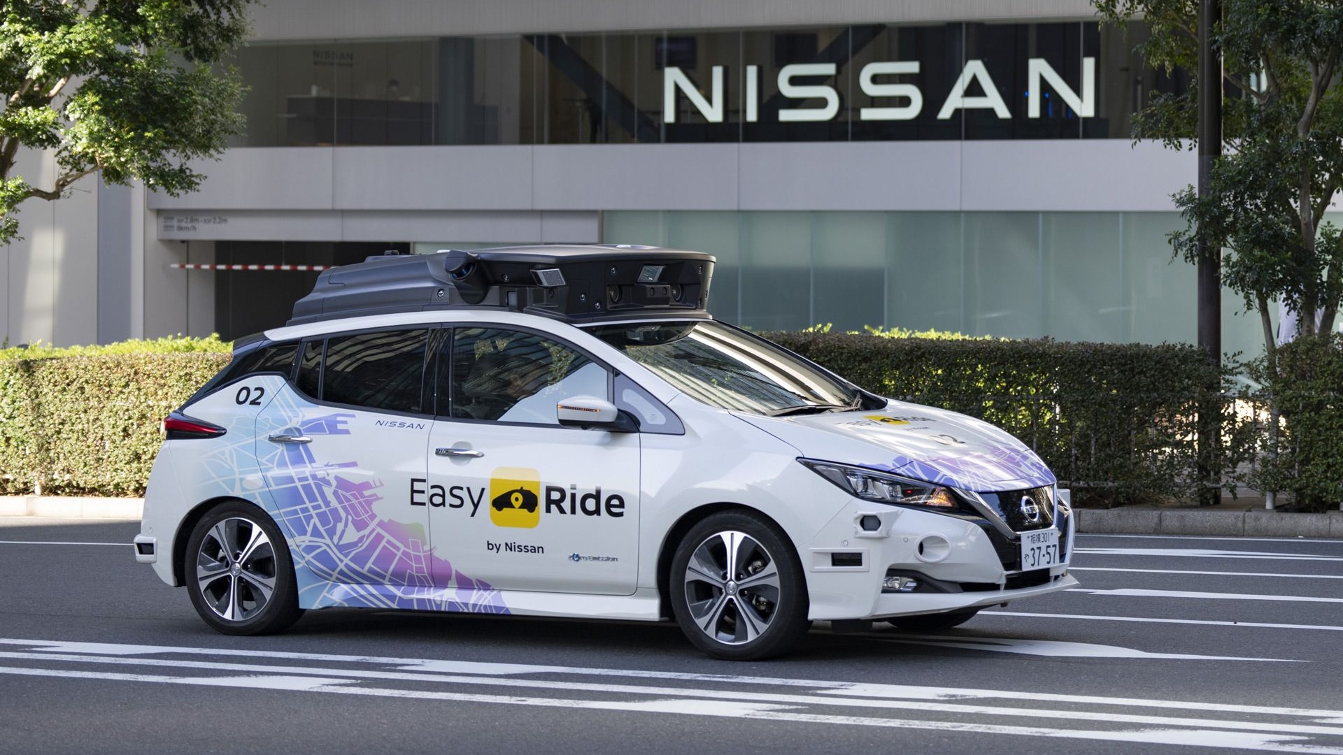 Nissan Easy Ride robotaxi prototype