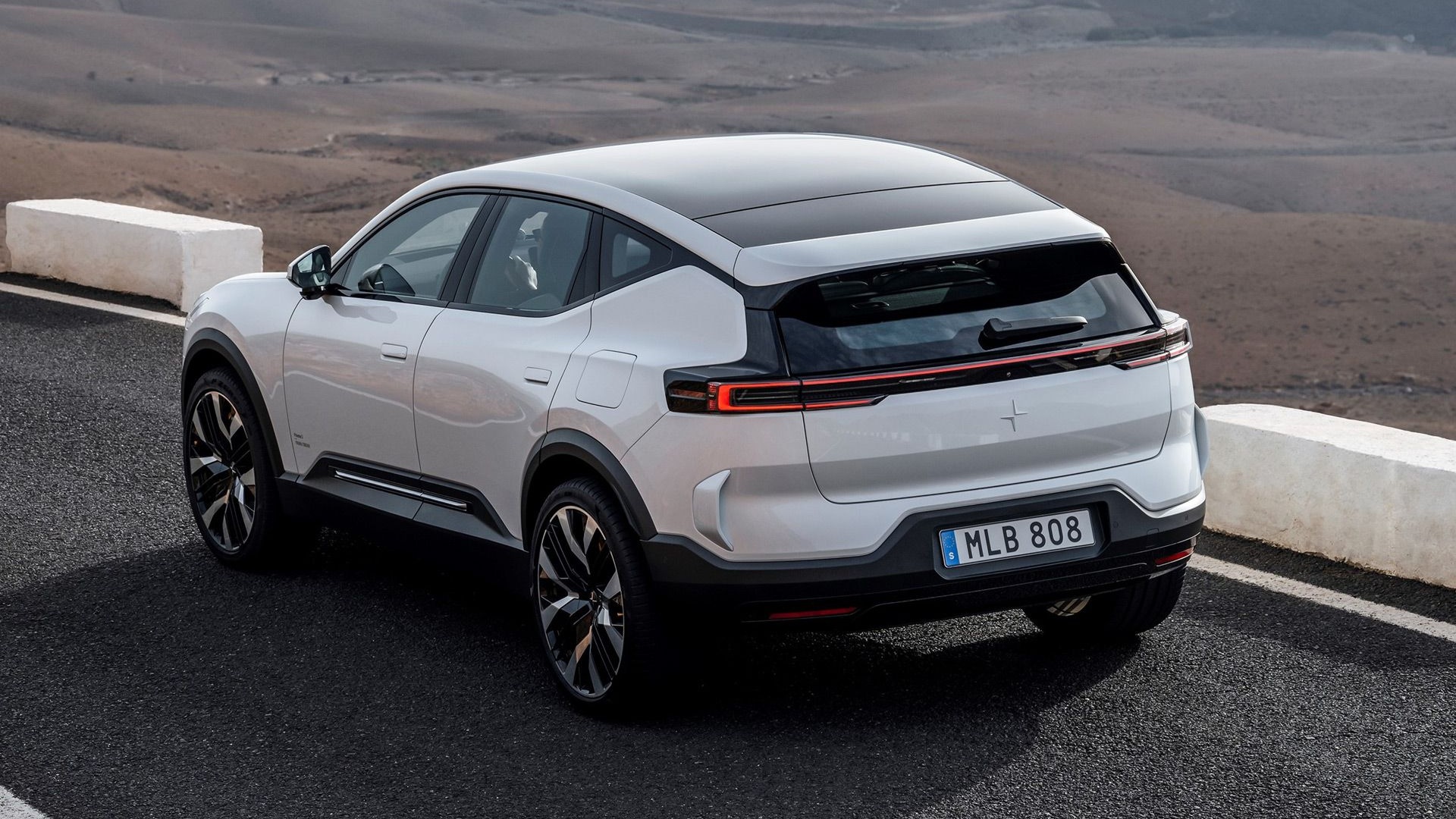 2025 Polestar 3
