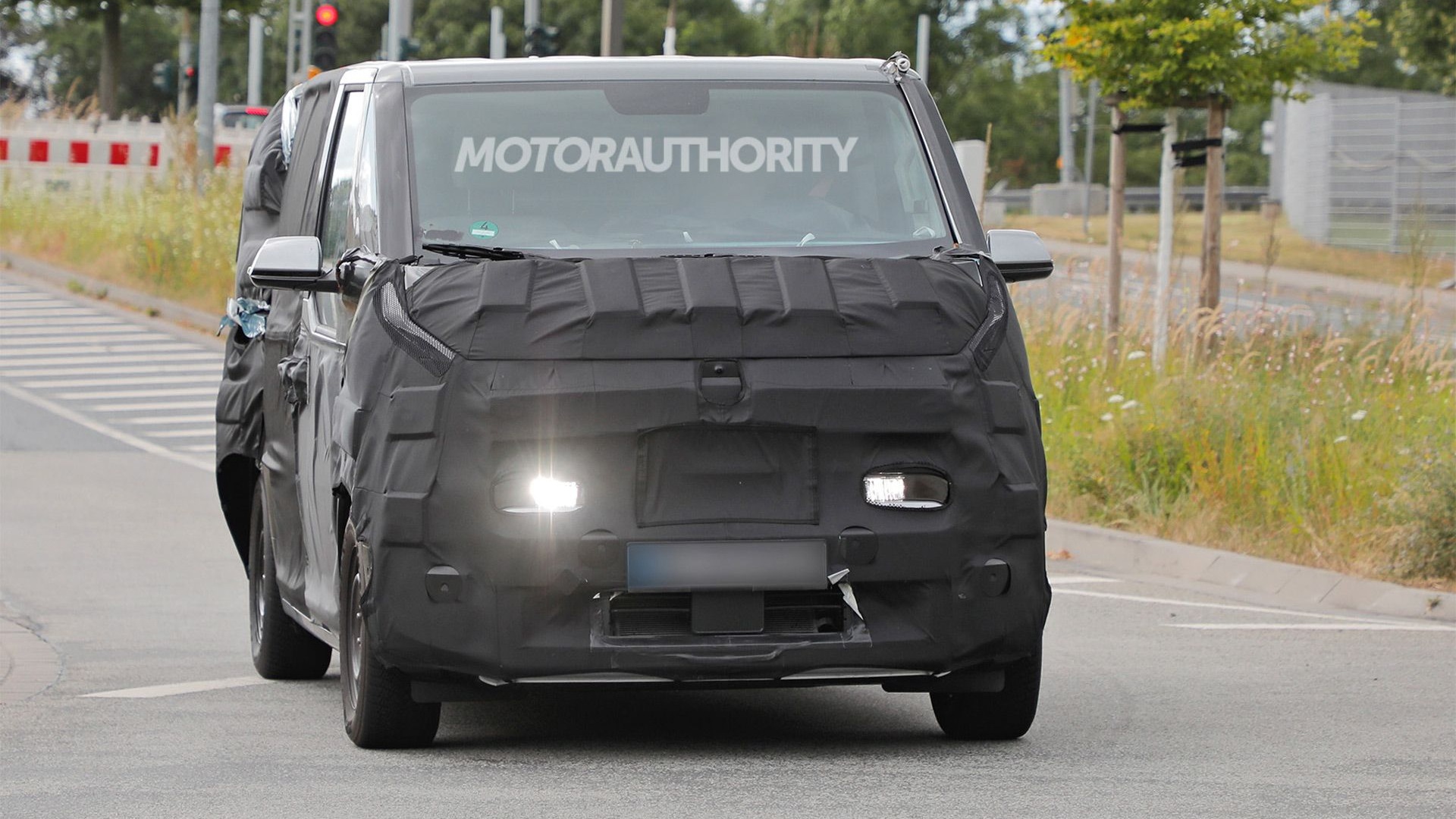 2026 Kia PV5 spy shots - Photo via Baldauf