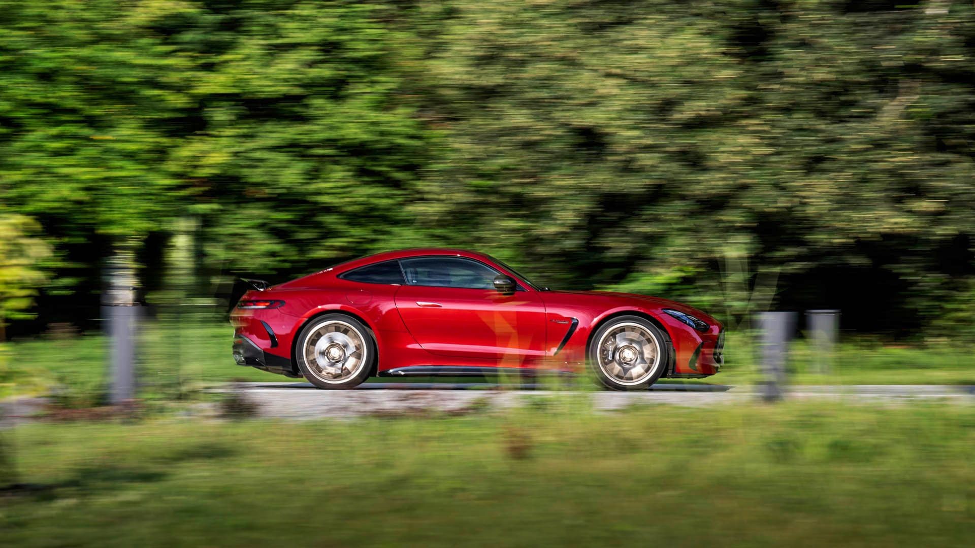 2025 Mercedes-Benz AMG GT 63 S E Performance