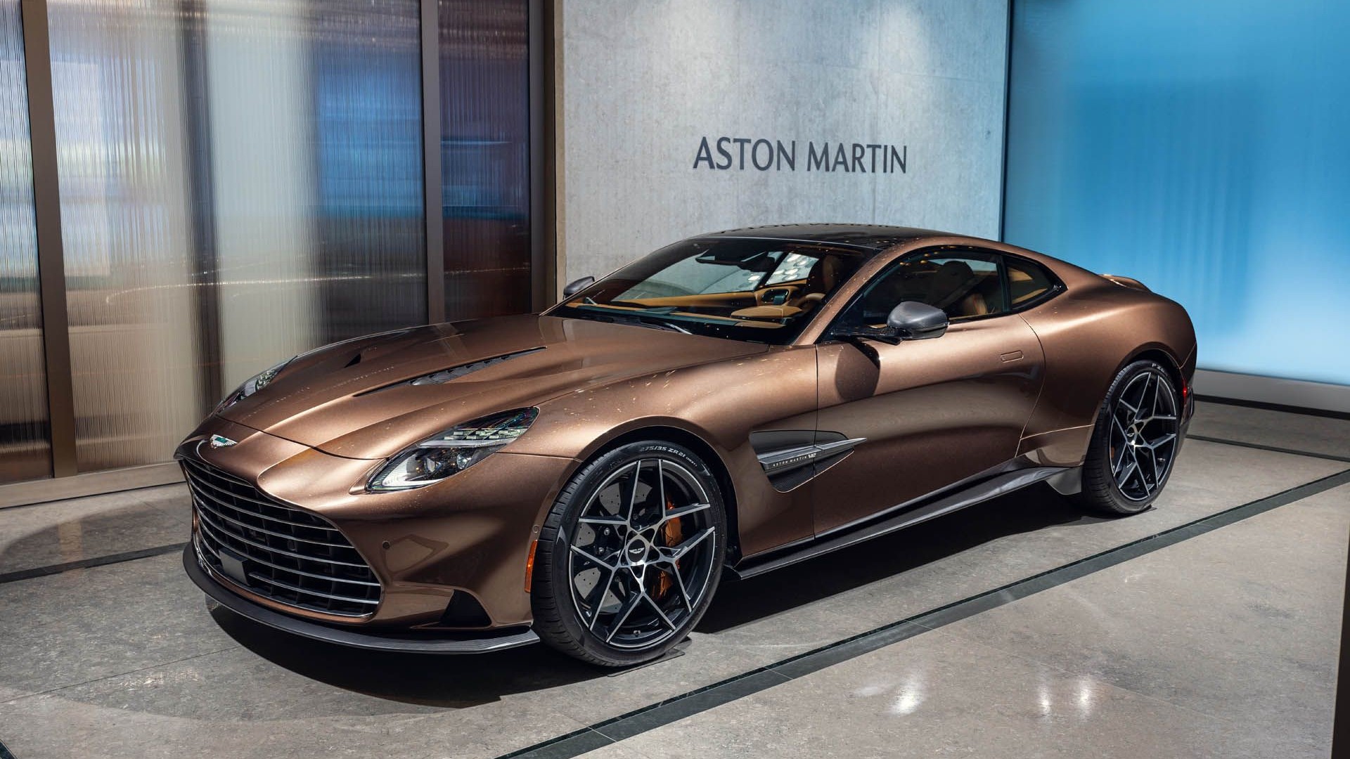 2025 Aston Martin Vanquish