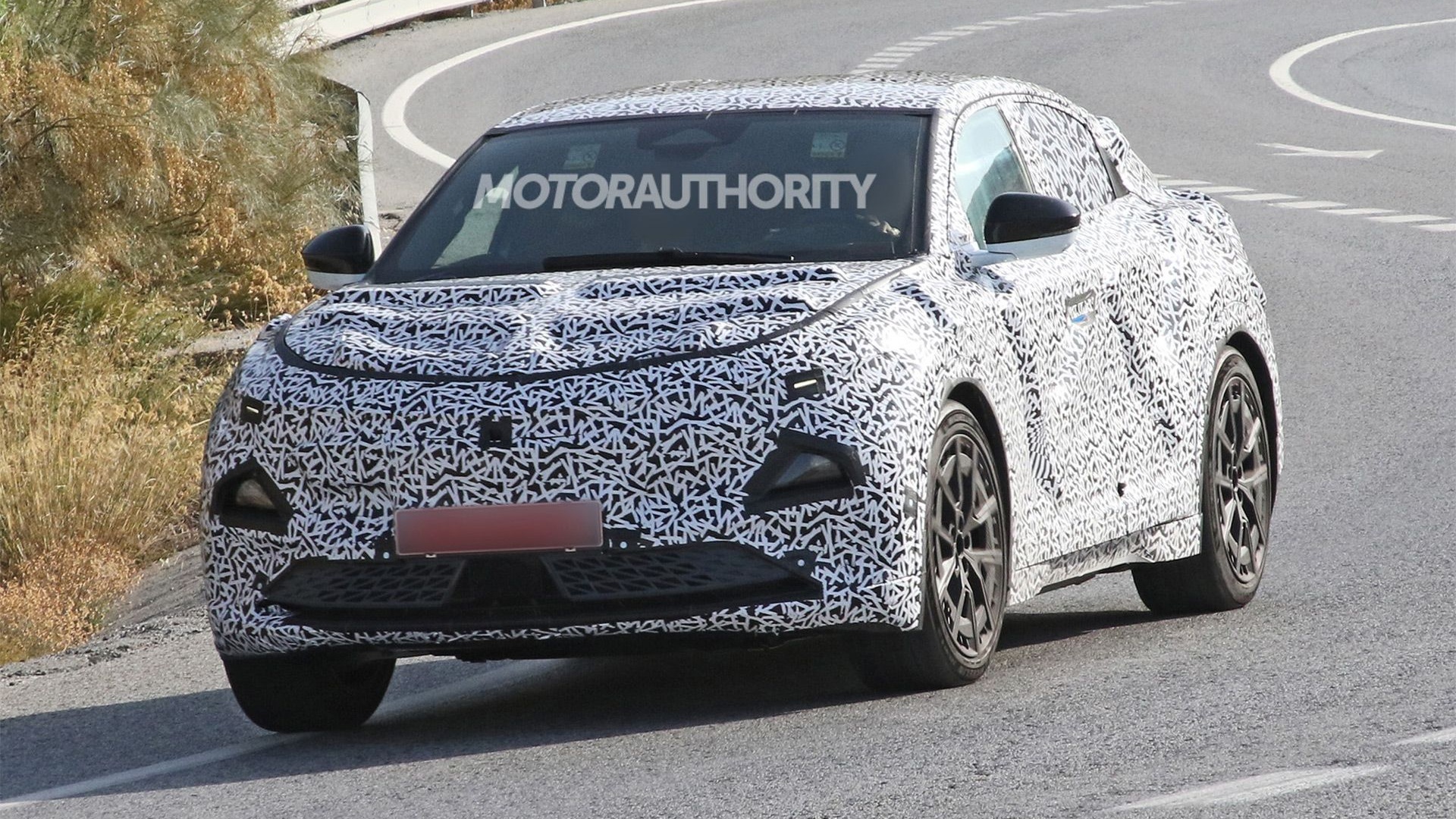 2026 Alpine A390 spy shots - Photo via Baldauf