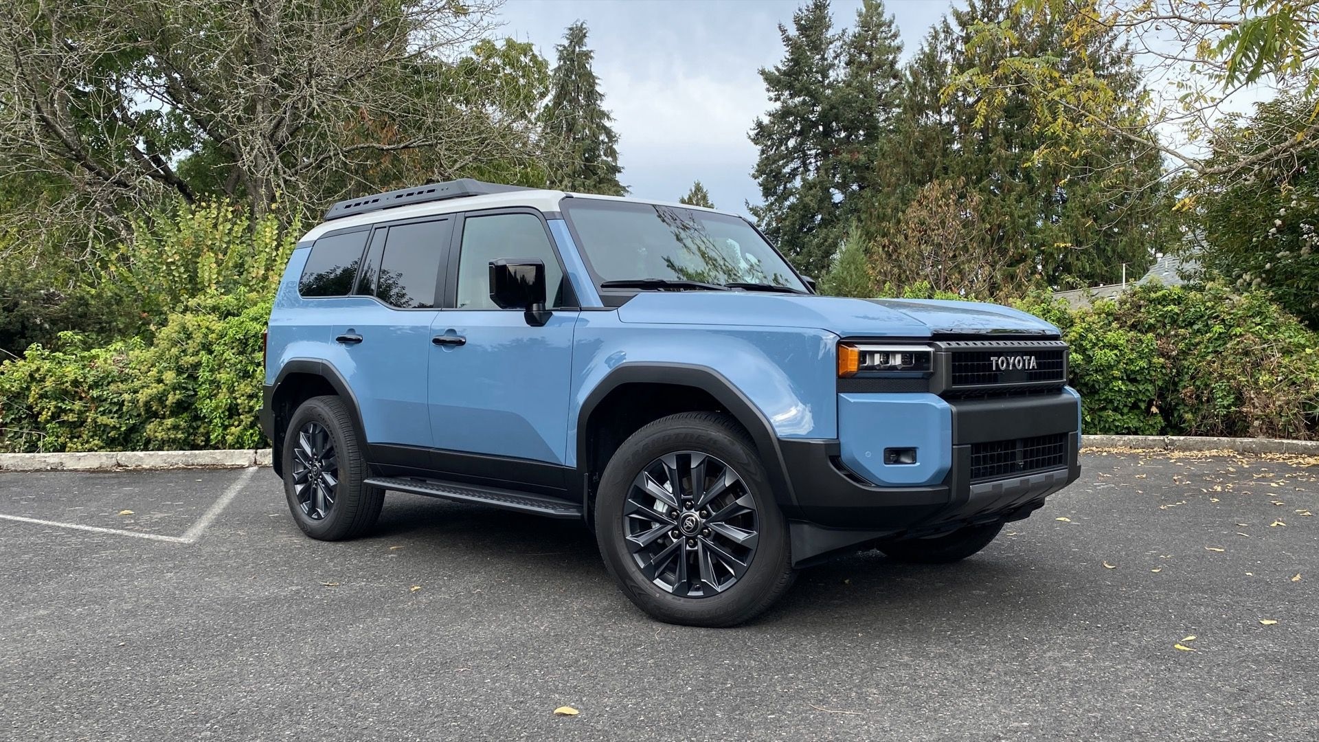 2025 Toyota Land Cruiser hybrid