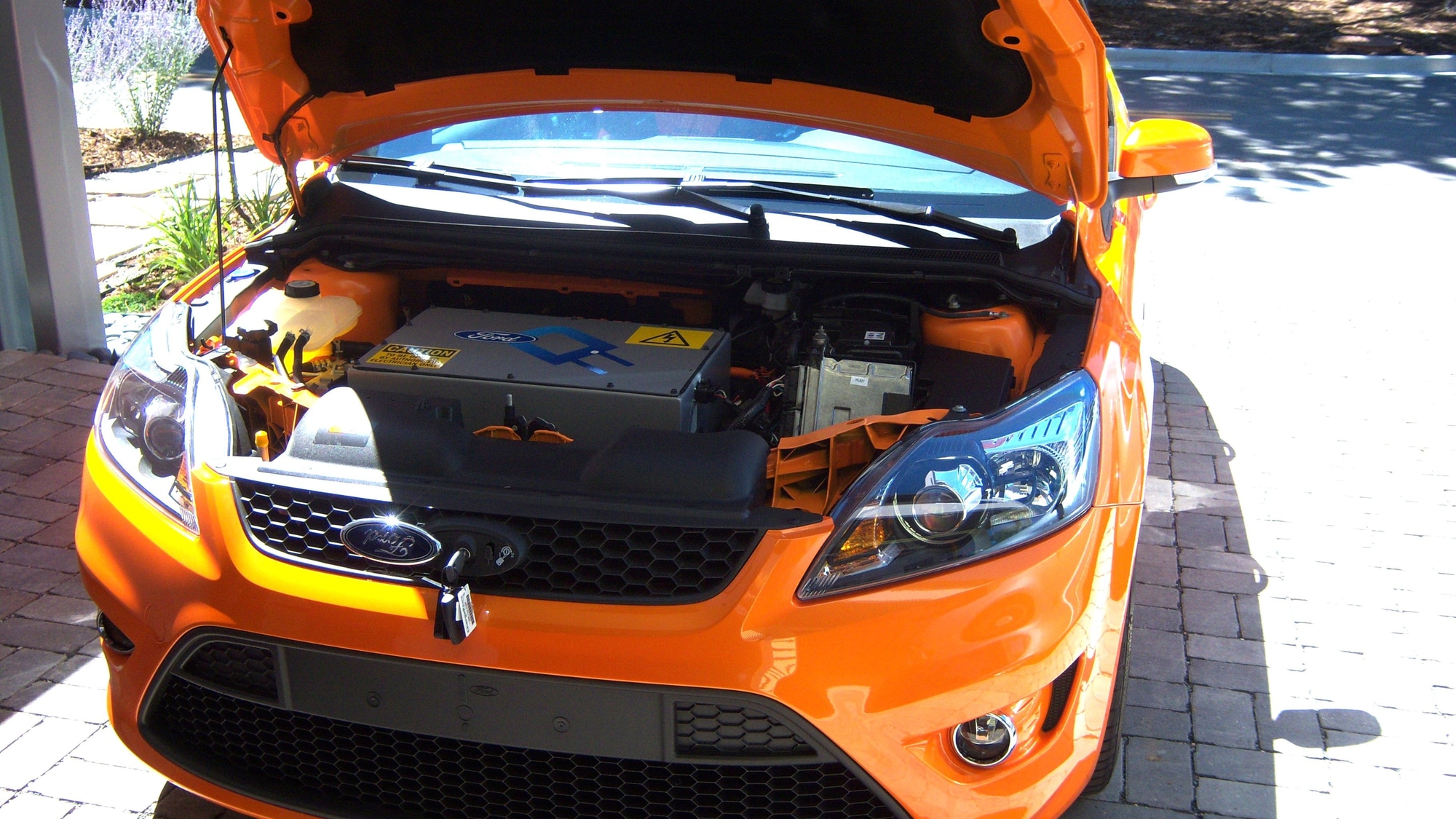 Ford Focus Electric Pre-Production - Hood Open