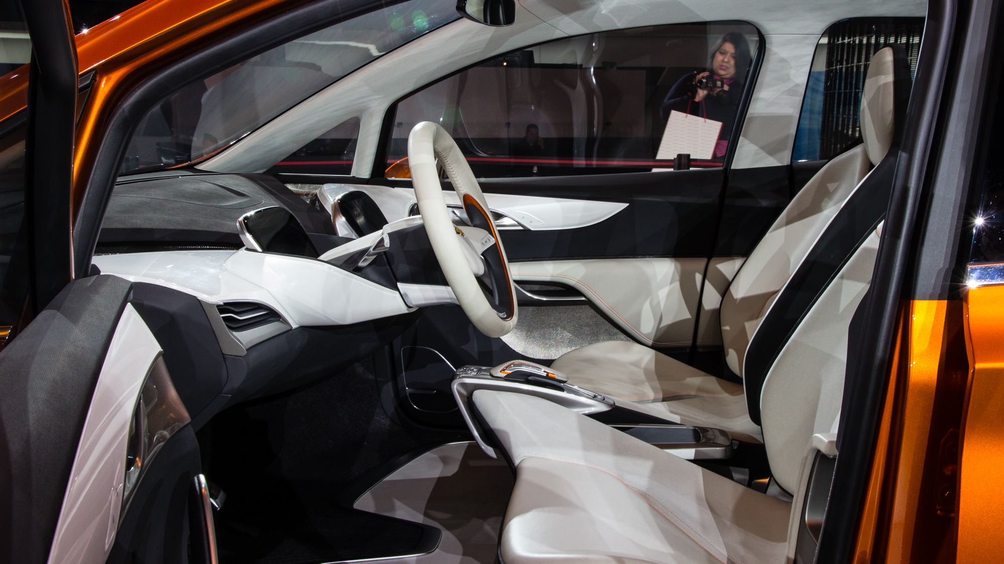 Chevrolet Bolt EV Concept, 2015 Detroit Auto Show