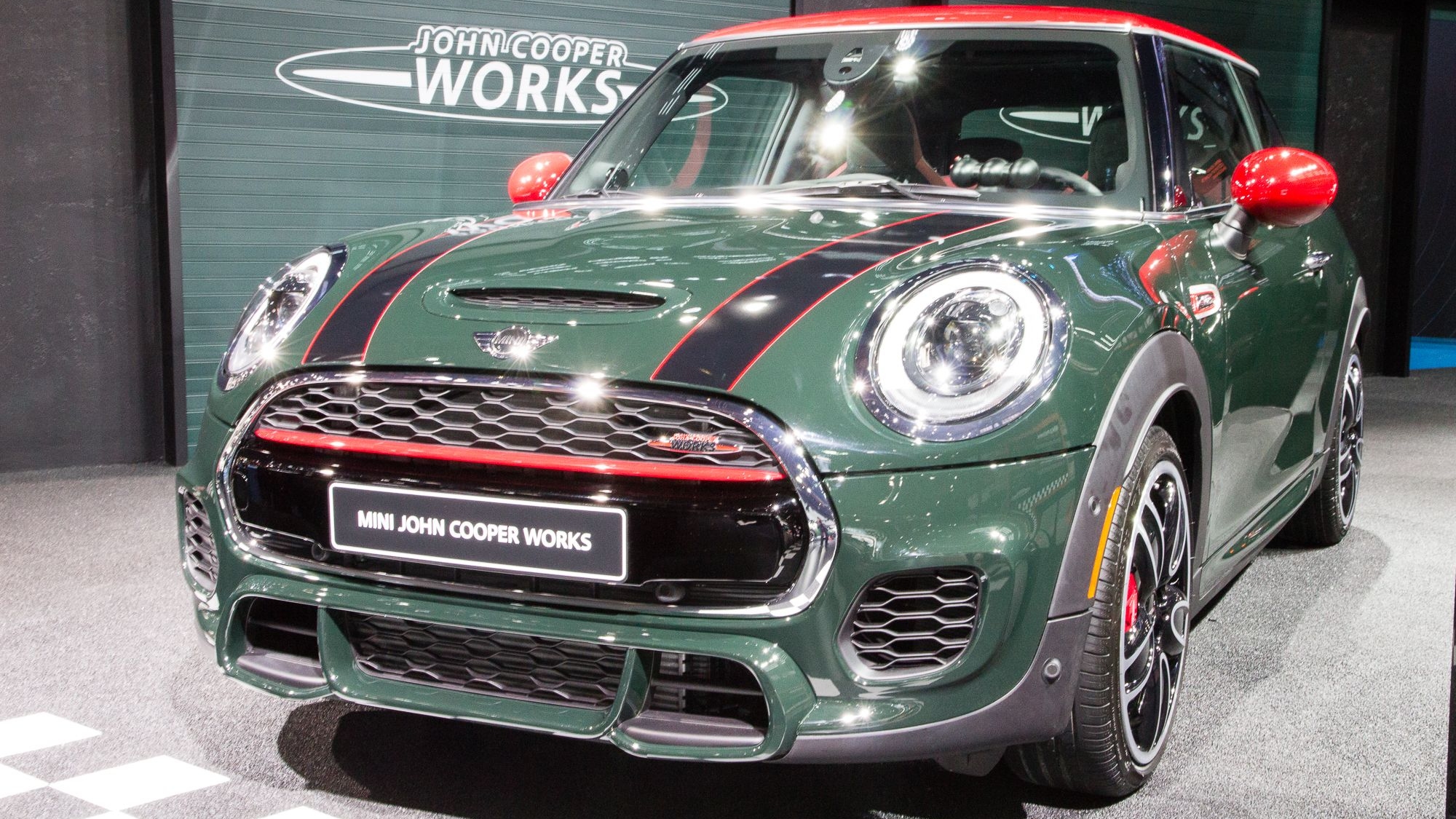 2015 MINI John Cooper Works Hardtop live photos, 2015 Detroit Auto Show