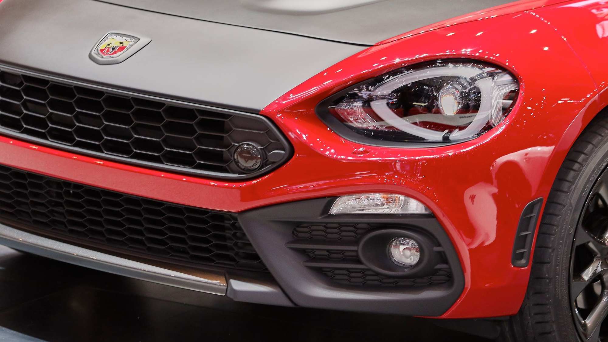 Abarth 124 Spider Live Photos, 2016 Geneva Motor Show