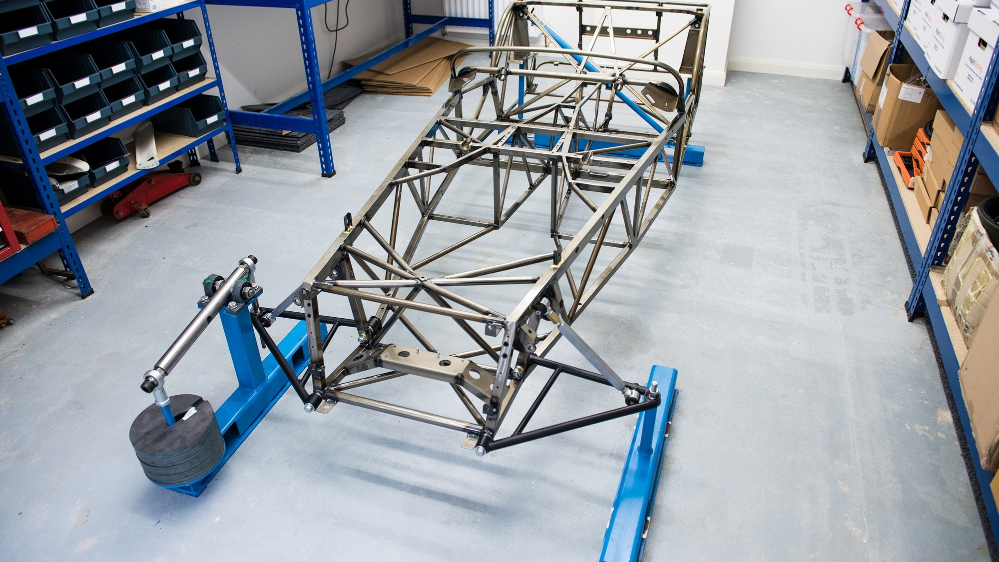 Caterham builds lighter Seven chassis using bicycle “butted tubing” technology