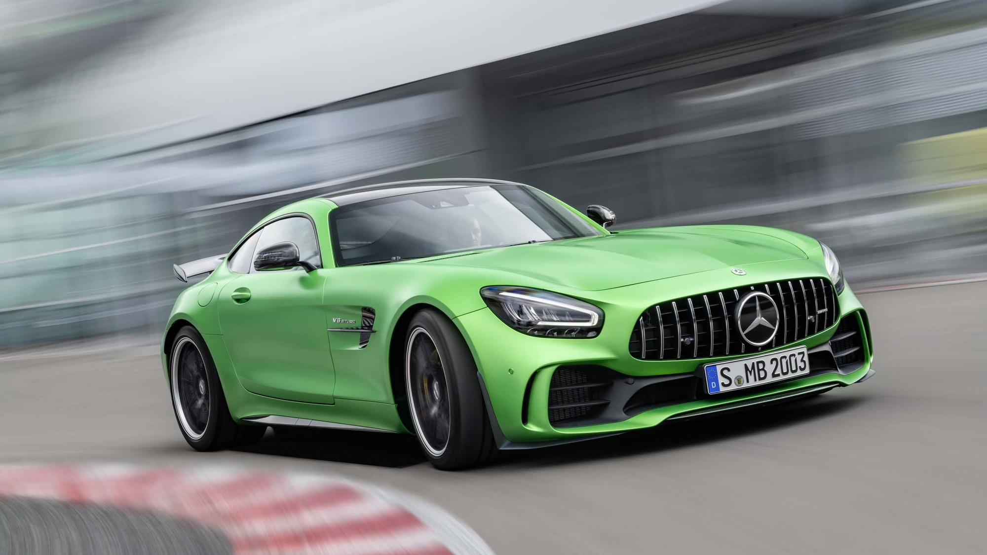 Mercedes Benz Amg Gt R Dropped For 2021