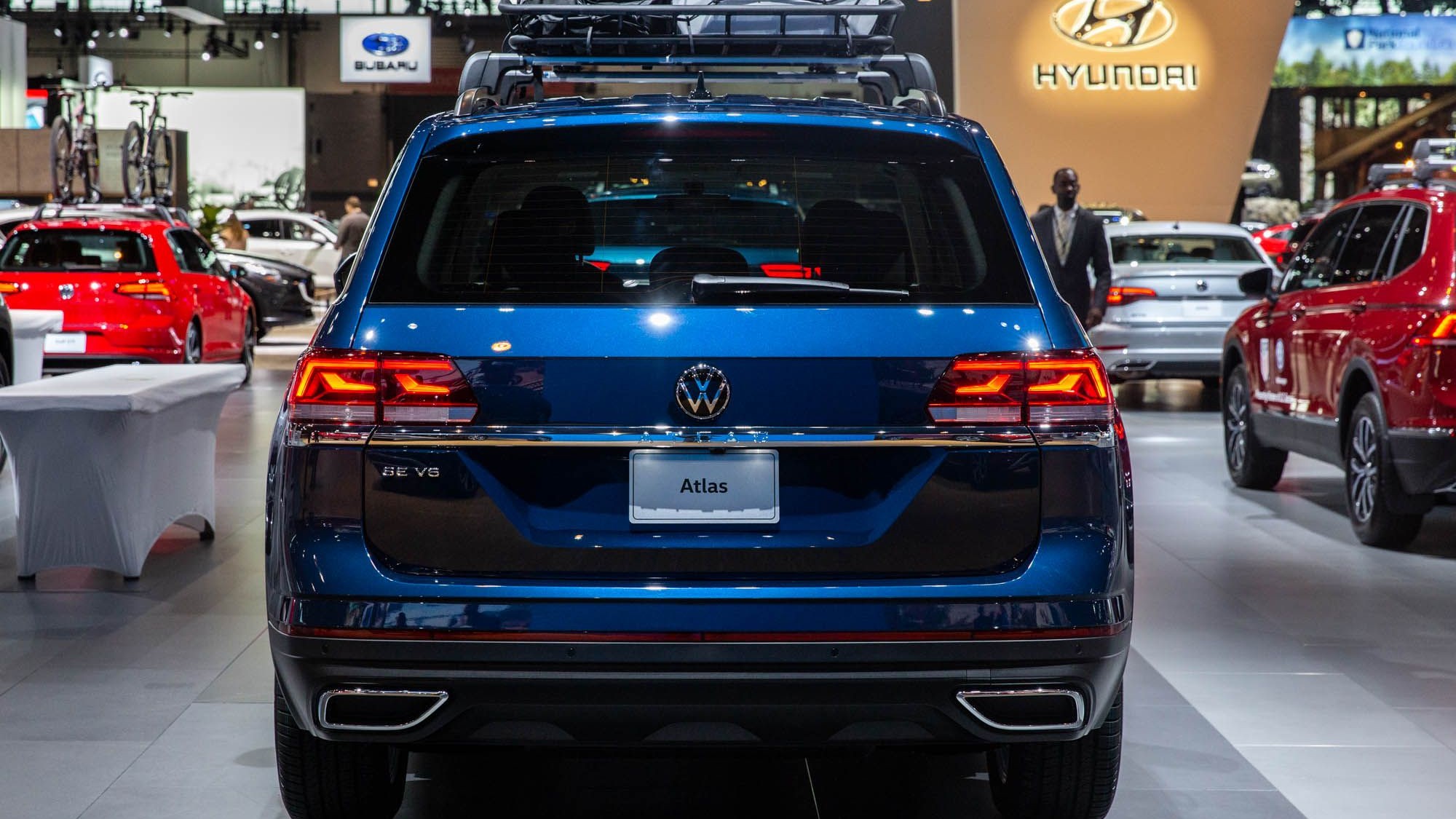 New-look 2021 VW Atlas borrows from Cross Sport crossover ... New-look 2021 VW Atlas borrows from Cross Sport crossover ...