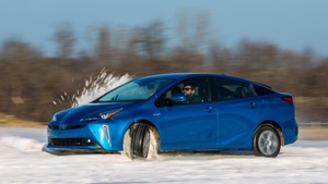 Toyota prius 50 кузов