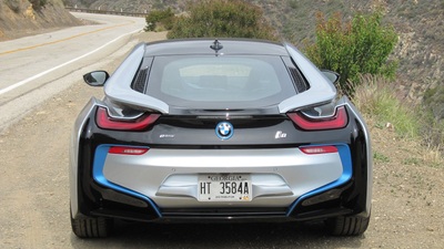Chris Harris Takes A Spin In The 2015 BMW i8: Video
