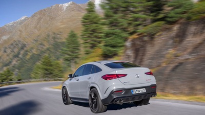 2026 Mercedes-Benz AMG GLE 53 Hybrid arrives in late 2025 with 536 hp