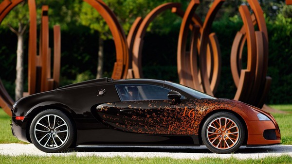 Bugatti partners with French artist for new Veyron Grand Sport Venet