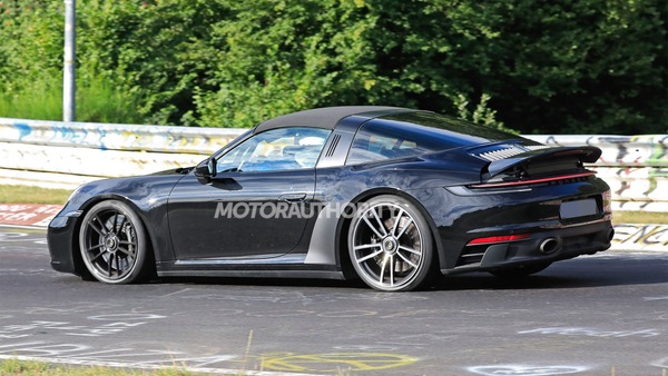 2021 Porsche 911 Targa 4 GTS spy shots: New option for sporty, open-top fun