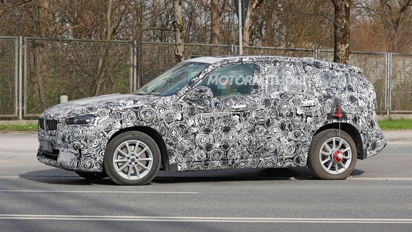 2023 BMW iX1 spy shots: Redesigned X1 crossover to offer ...