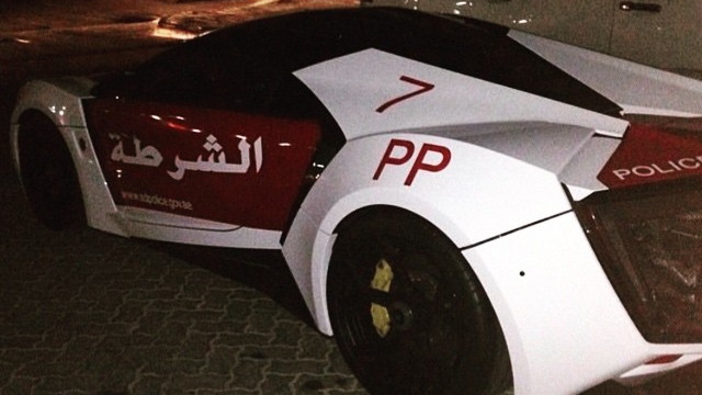Lykan Hypersport joins the Abu Dhabi police force. Image via zero2turbo.