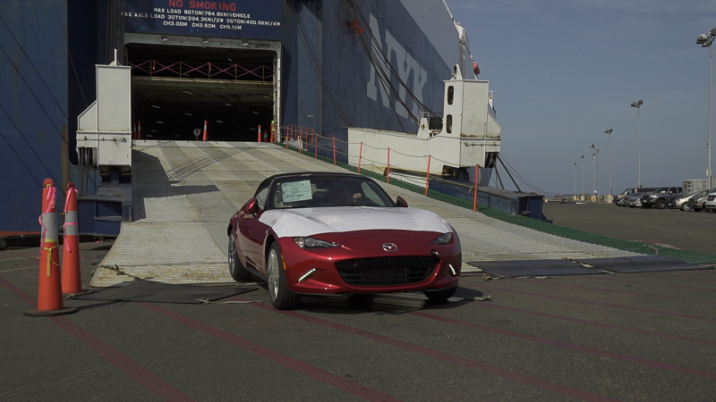 2016 Mazda MX-5 Arrive At Port
