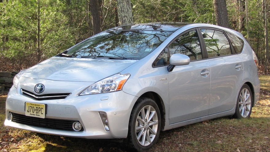 2012 Toyota Prius Hybrid - Green Car Photos, News, Reviews, and ...