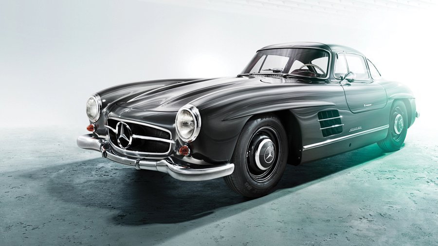 Mercedes-Benz celebrates 125 years of cars