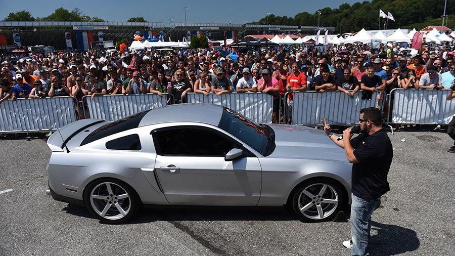 2015 AmericanMuscle Mustang Show