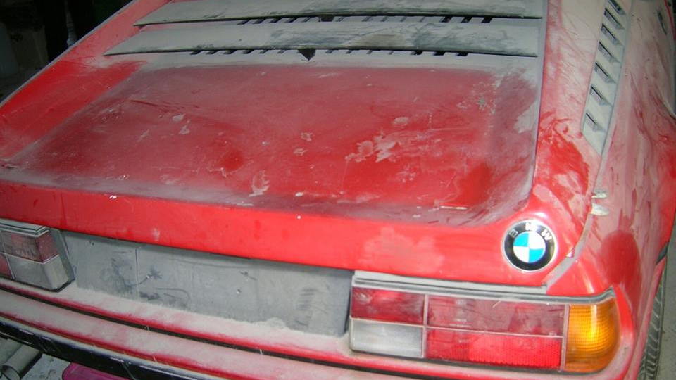 BMW M1 garage find