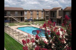 Cedar Ridge At College Station 90 Reviews College Station Tx Apartments For Rent Apartmentratings C