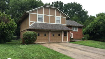 13246 Manchester Ave - Grandview, MO