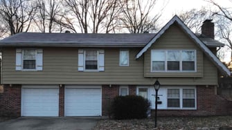 7205 Willow Ave  - Raytown, MO
