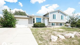 1493 S 500 E - Kaysville, UT