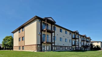 Chestnut Ridge Apartment Community - Fargo, ND