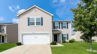 10640 Crackling Drive - Indianapolis, IN