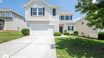 15811 Normans Landing Drive - Charlotte, NC