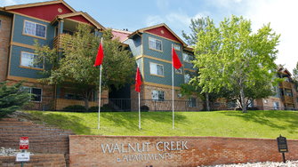 Walnut Creek Apartments - Broomfield, CO