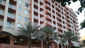 Montserrat Apartments - Miami, FL