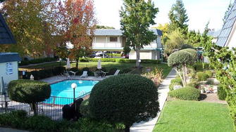 Villa De Wright Apartments - Mountain View, CA