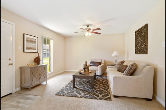 Reviews Prices For Ole London Towne Apartments Baton Rouge La Image Of Ole London Towne Apartments In Baton Rouge La